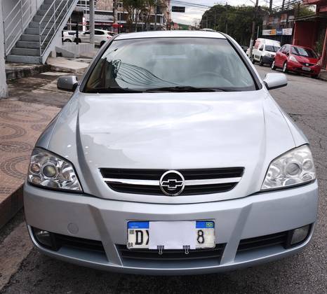 CHEVROLET ASTRA 2.0 MPFI ELEGANCE SEDAN 8V FLEX 4P MANUAL